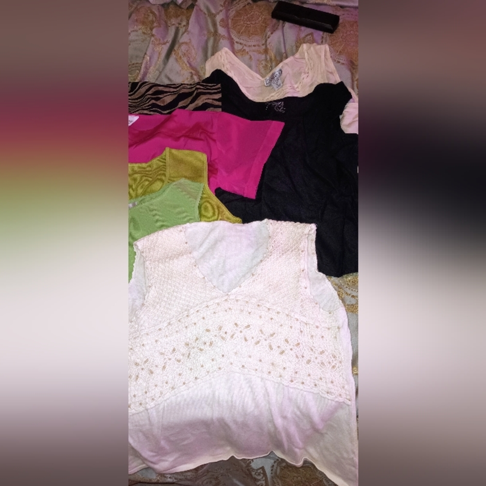 Lot of 8 sleeveless camisole tanks, 4 are made of real silk